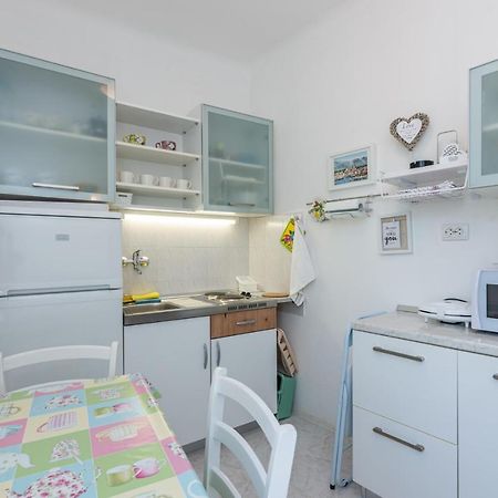 Apartment Luiza With Terrace Baška Eksteriør billede
